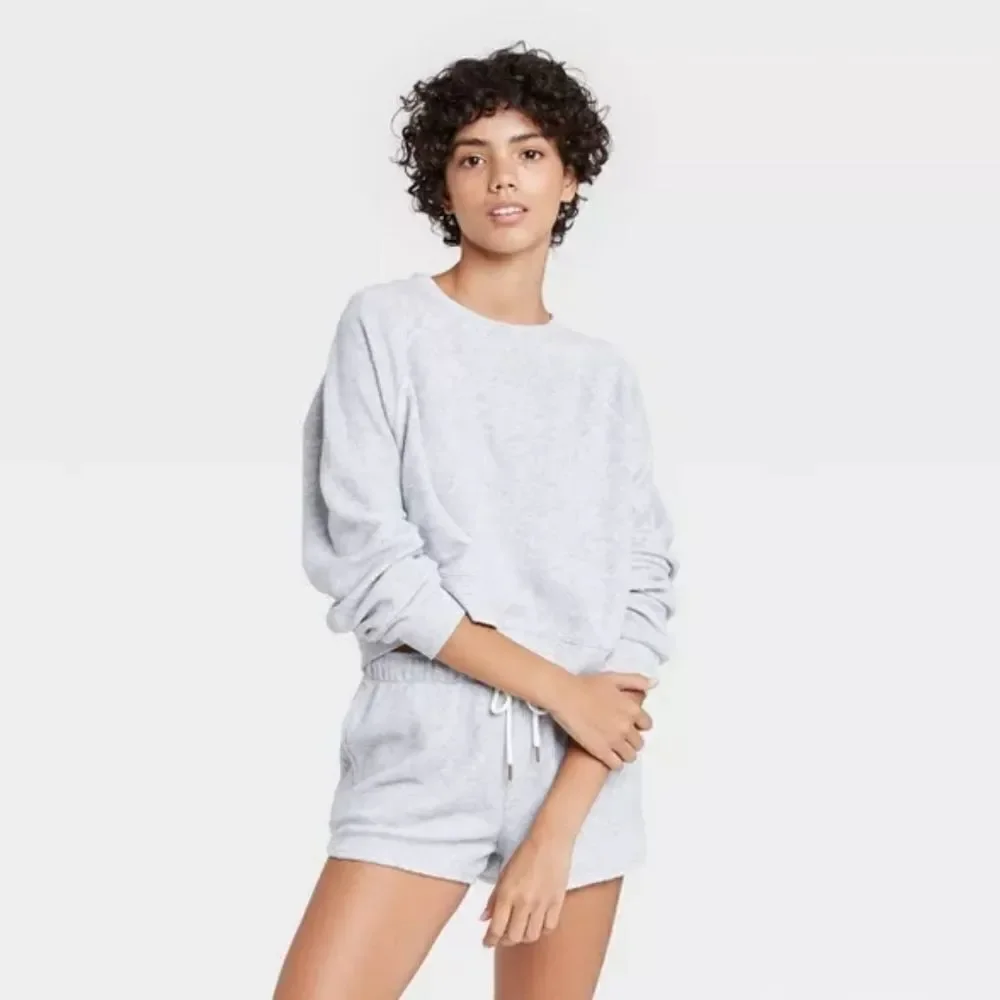 New 2-Piece Fleece Loungewear Pajama Set XS - Picture 1 of 9